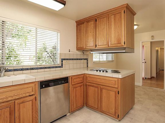 5th image of 4120 Donald Dr