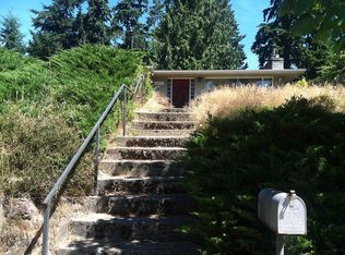 13048 10th Ave NE, Seattle, WA 98125