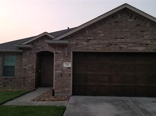 385 Henry St, Alvin, TX 77511