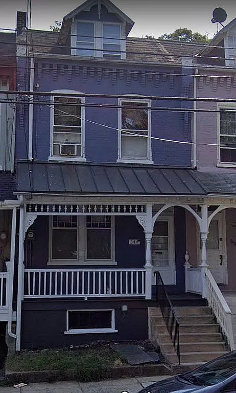 544 S Duke St photo 1