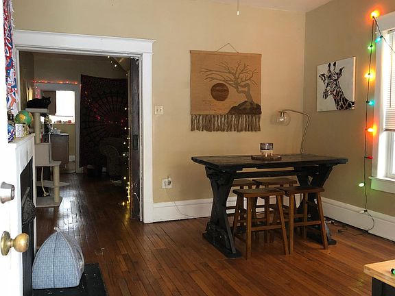 2nd image of 424 E 16th Ave