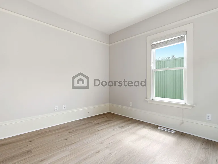 659 43rd St — Photo 21