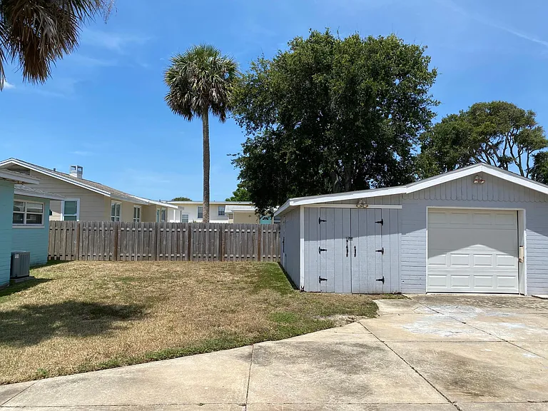 Garage, storage and laundry