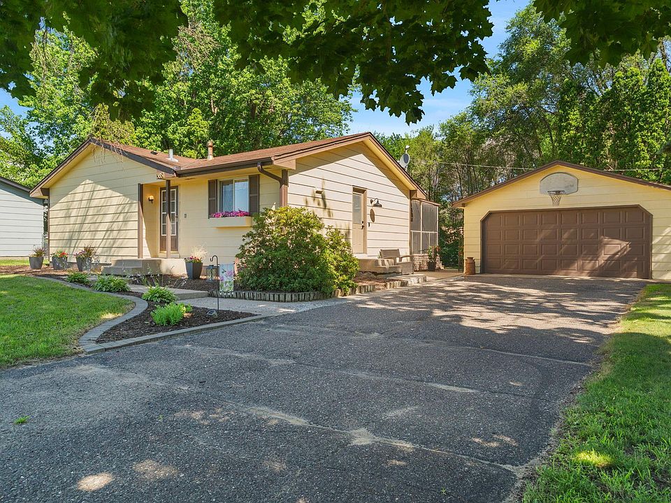1st image of 3851 Flowerfield Rd