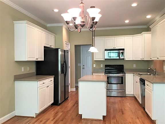 5th image of 119 Glencreek Dr