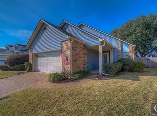 7806 Millicent Cir, Shreveport, LA 71105