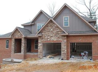 2925 Reflection Ln, Ooltewah, TN 37363