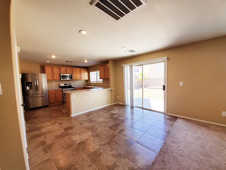 348 Bella Calabria Ave — Photo 6