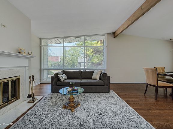 3rd image of 670 Pleasant Ave