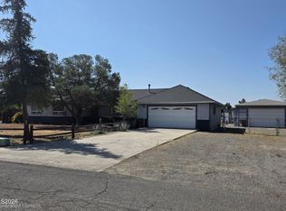 1325 Sanden Ln, Minden, NV 89423