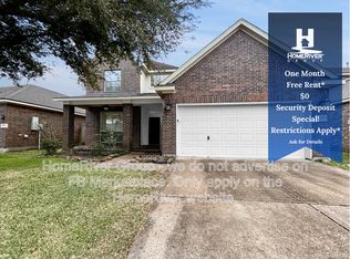 10006 Wood Leaf Ct, Baytown, TX 77521
