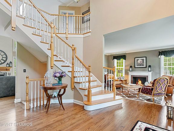 2nd image of 14391 W Wycombe Ct