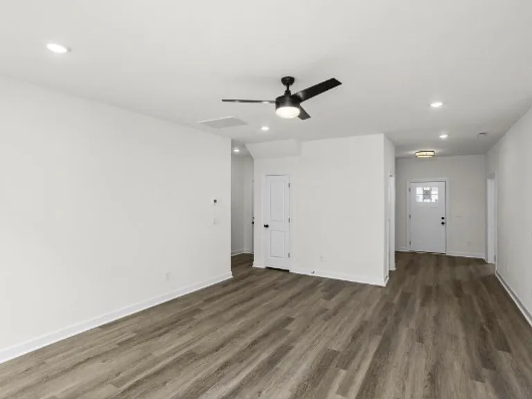 5021 Salient Dr — Photo 17