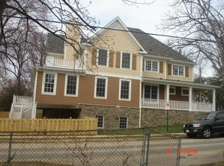 1502 N Abingdon St, Arlington, VA 22207