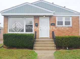 2403 Lincoln St, Park Ridge, IL 60131