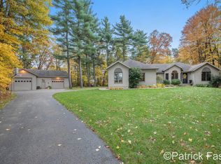 12617 Macclain Ct NE, Cedar Springs, MI 49319