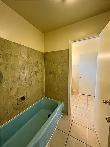 583 Delmar St — Photo 16