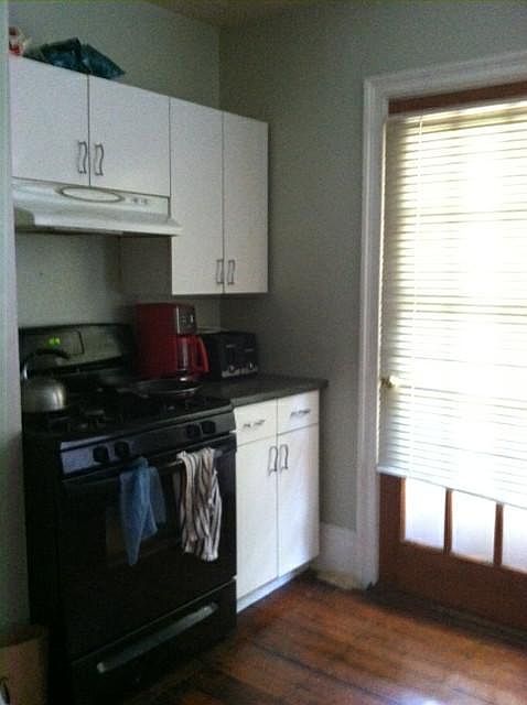 2nd image of 201 Boylston St #1R