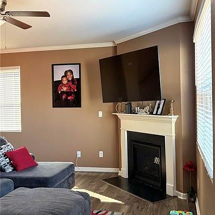 2nd image of 4475 Merrigold Way