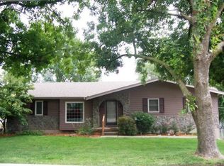 5203 Quivira Rd, Shawnee, KS 66216