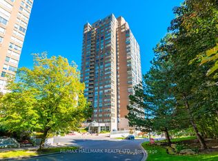 195 Wynford Dr #507, Toronto, ON M3C 3P3