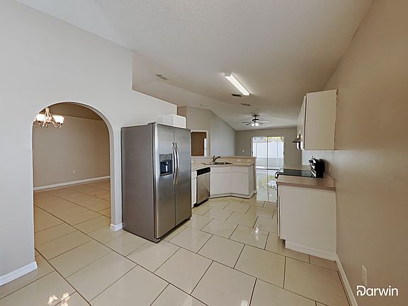 3rd image of 4400 Stonefield Dr