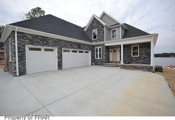 2nd image of 183 Summer Creek Ln