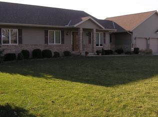 114 N Grimm Rd, Goodfield, IL 61742