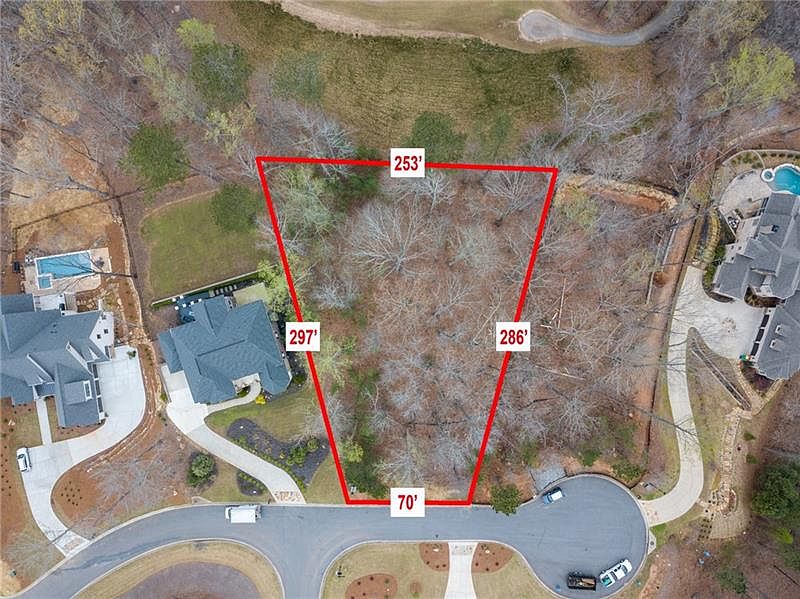 1st image of 705 Founders Ct E