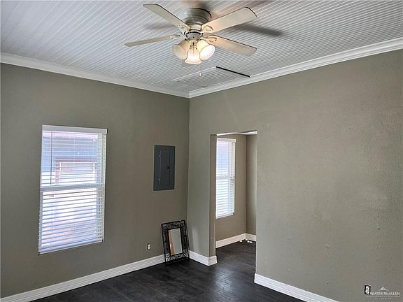 3rd image of 202 W Polk Ave