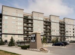 300 Centre St #505, Winnipeg, MB R3Y2A1