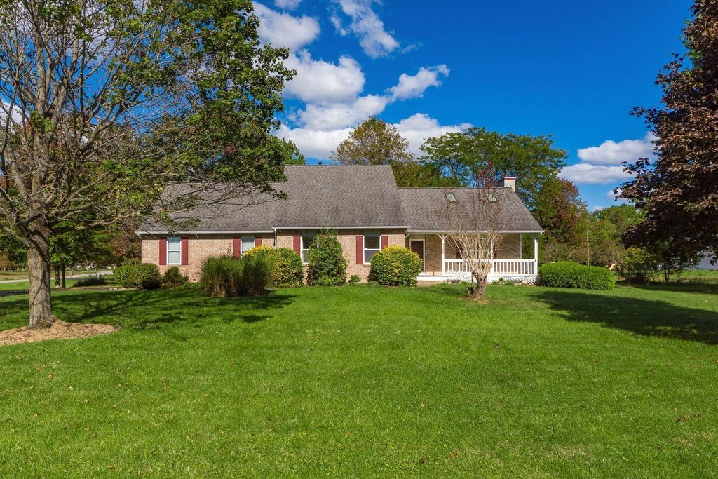 Real estate listing image
