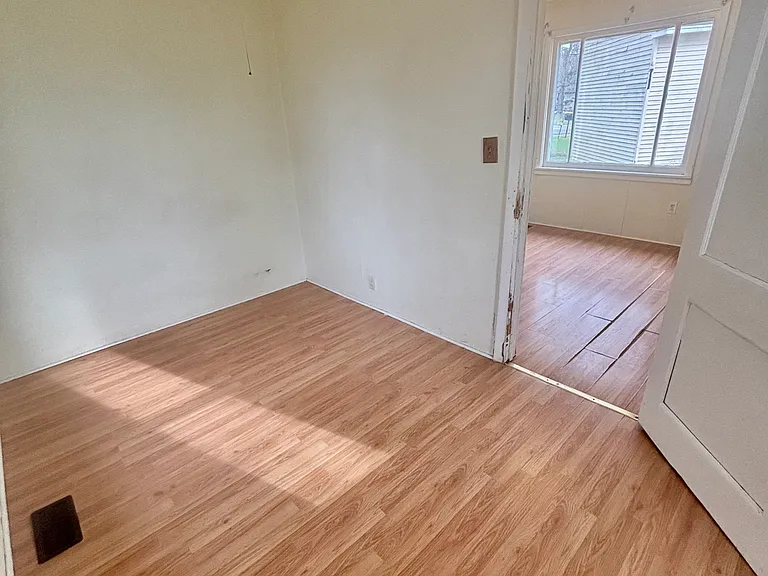 3417 Snow Rd — Photo 4