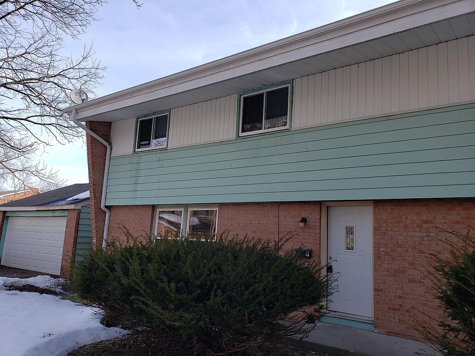 1st image of 216 Rose Ave #8