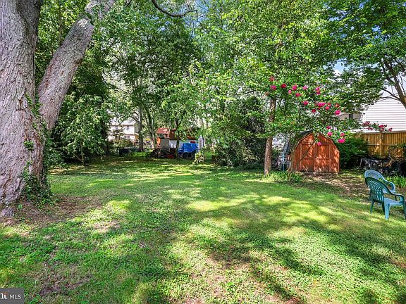 2nd image of 1263 Swan Dr