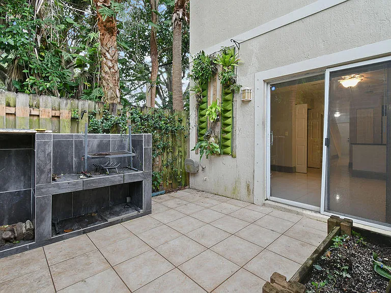 952 Summit Lake Dr — Photo 34