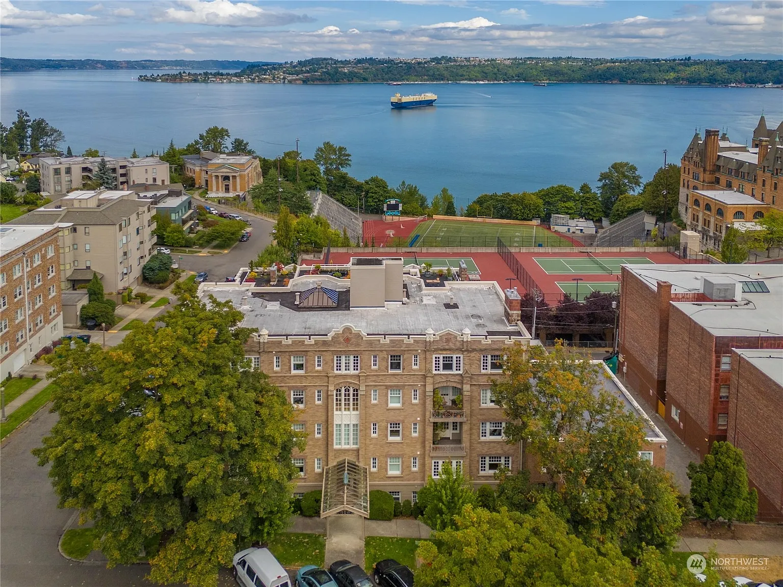 219 Tacoma Avenue #201 photo 1