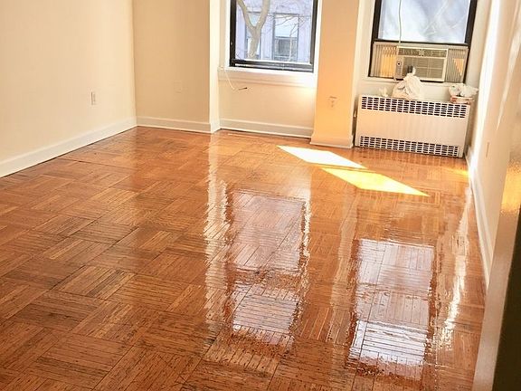 5th image of 69 W 68th St APT 4