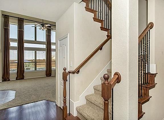 4th image of 3030 Ruby Dr