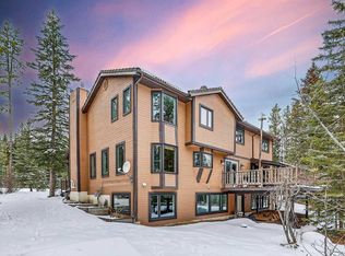 336 W Wild Rose Close, Rocky View County, AB T0L0K0