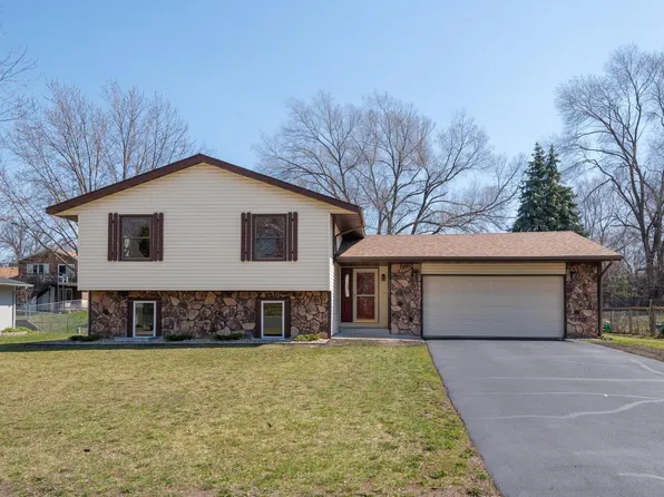 13291 Monterey Ave S, Savage, MN 55378