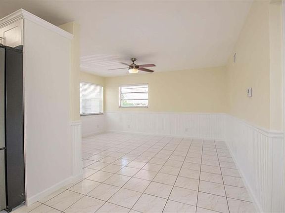 5th image of 417 N K St APT 4A
