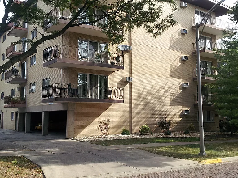 7411 Dixon St. — Photo 1