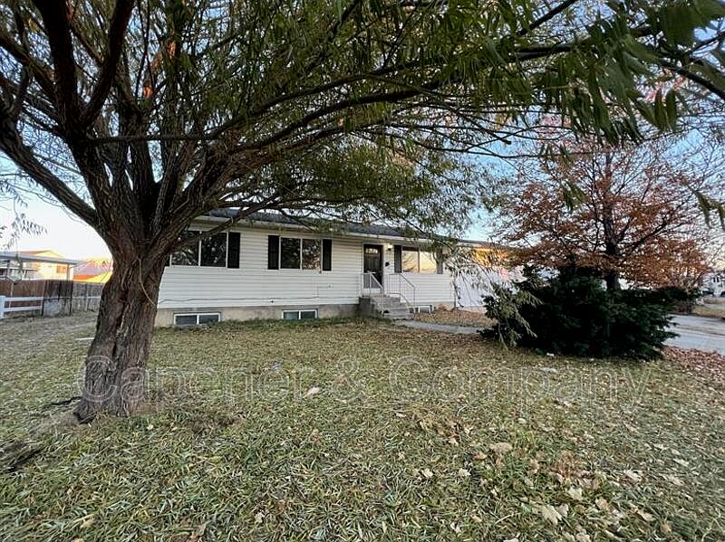 2nd image of 1295 S River View Dr