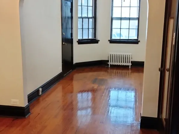 2142 S Harvey Ave #J1, Berwyn, IL 60402