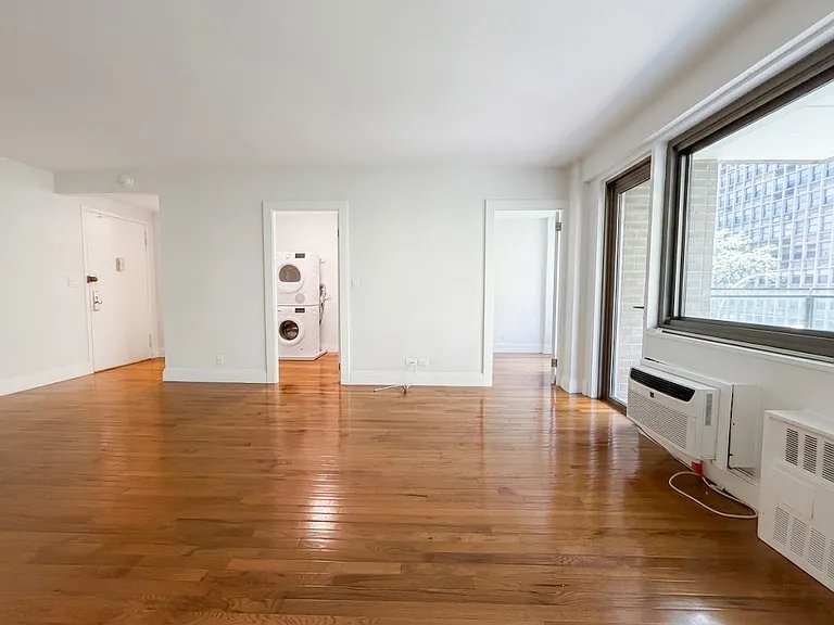 135 W 96th St #4CD — Photo 3