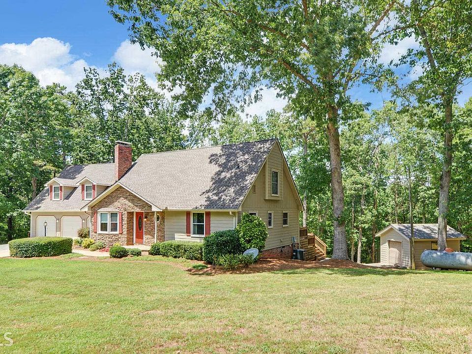 1st image of 3831 Liberty Hill Rd
