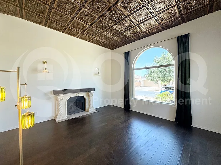 22933 E Silver Creek Ln — Photo 5
