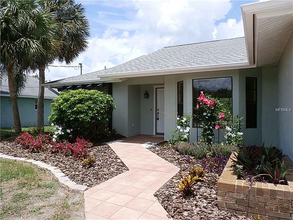 3rd image of 7082 Sunnybrook Blvd