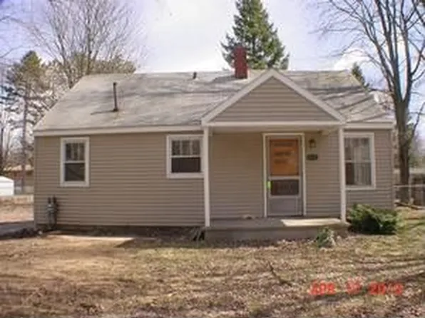 3114 Fairlane St, Midland, MI 48642